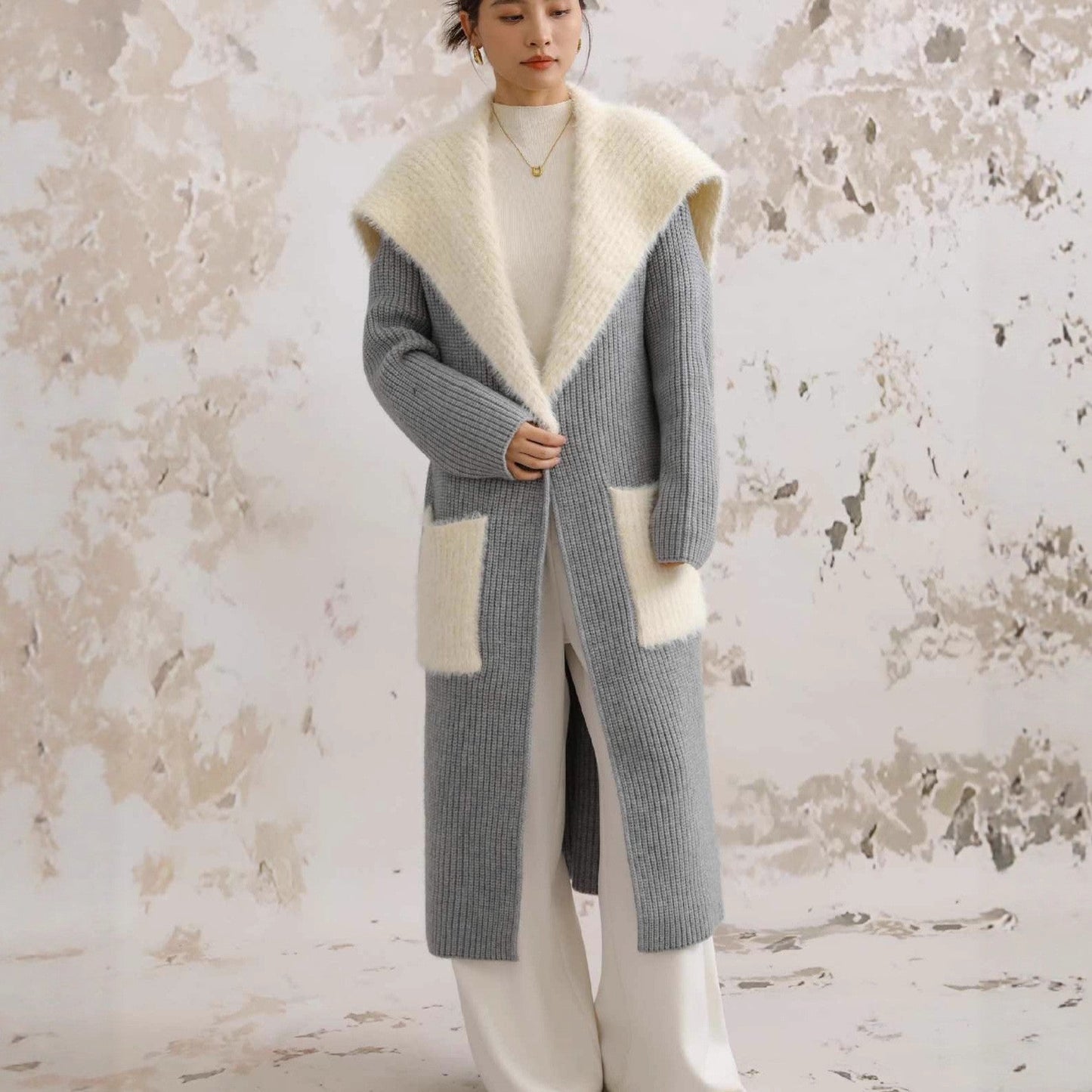Women's Stitching Knitted Coat with Fur Collar