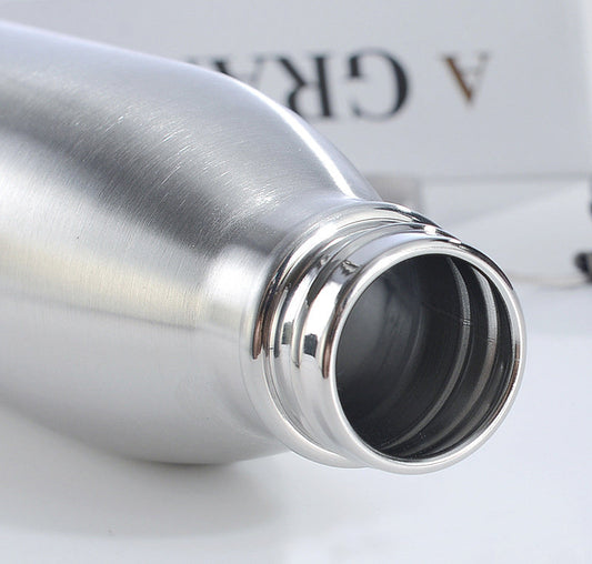 Essential Gear for Peak Performance: The Ultimate Sports Water Bottle